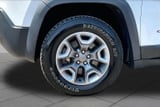 2019 Jeep Cherokee - Preview 12