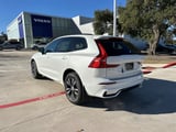 2025 Volvo XC60 - Preview 3