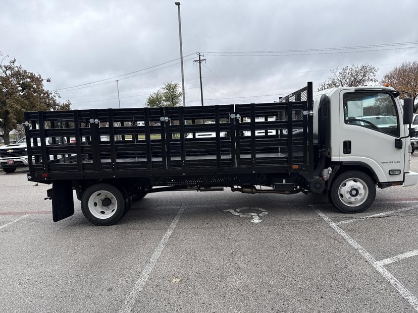 2025 Chevrolet Low Cab Forward - Image 2