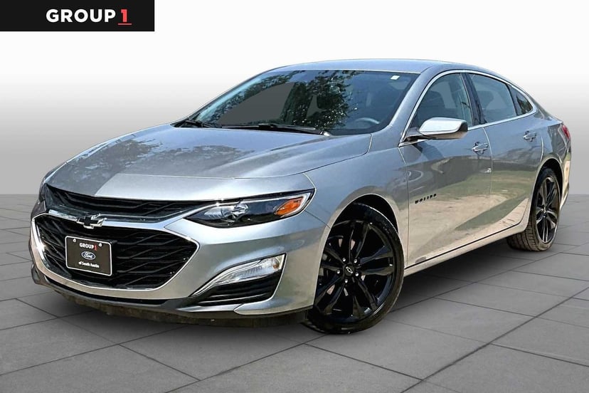 2025 Chevrolet Malibu - Image 1