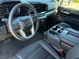 2024 GMC Sierra 2500 HD - Preview 9