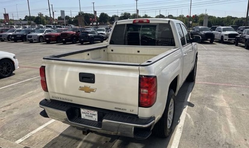2015 Chevrolet Silverado 1500 - Image 1