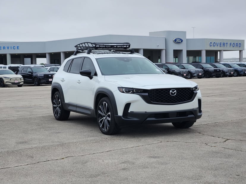 2023 Toyota CX-50 - Image 2
