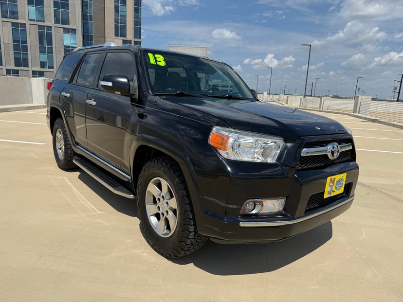 2013 Toyota 4Runner - Image 1