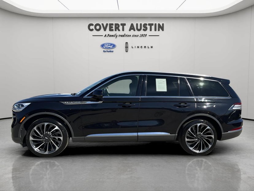 2020 Lincoln Aviator - Image 2