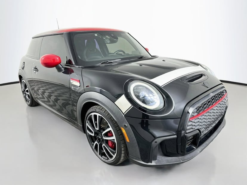 2023 MINI Hardtop - Image 1