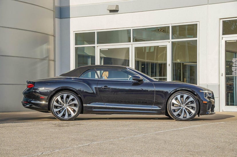 2026 Bentley continental - Image 3