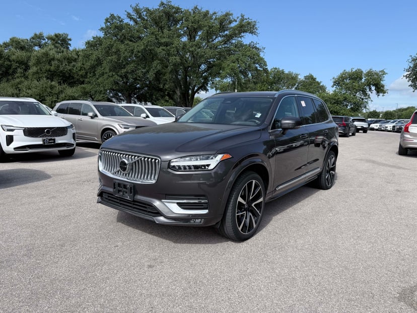 2023 Volvo XC90 - Image 1