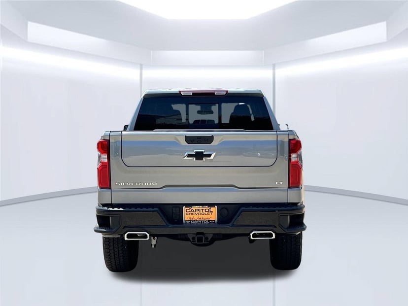 2026 Chevrolet Silverado 1500 - Image 3