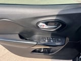 2021 Jeep Cherokee - Preview 13