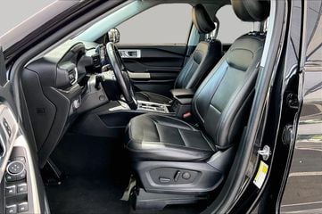 2021 Ford Explorer - Image 2