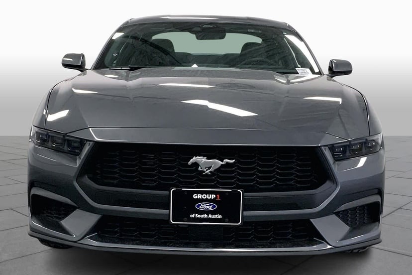 2026 Ford Mustang - Image 3