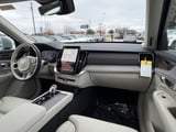 2026 Volvo XC90 - Preview 10