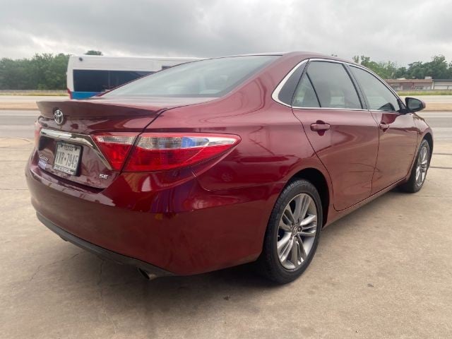 2016 Toyota Camry - Image 3