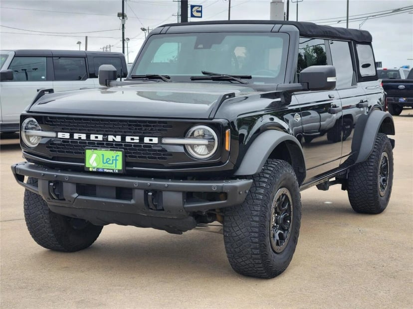 2022 Ford Bronco - Image 1