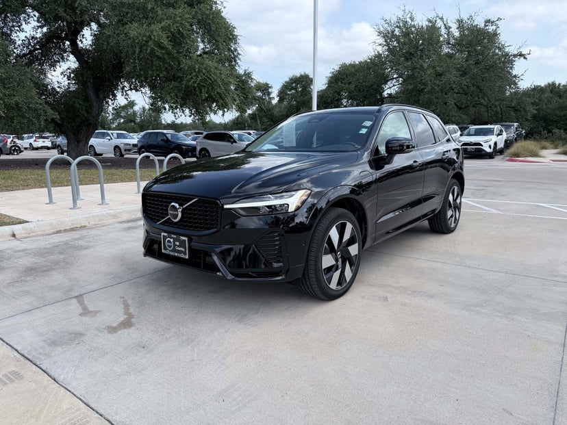 2024 Volvo XC60 - Image 1