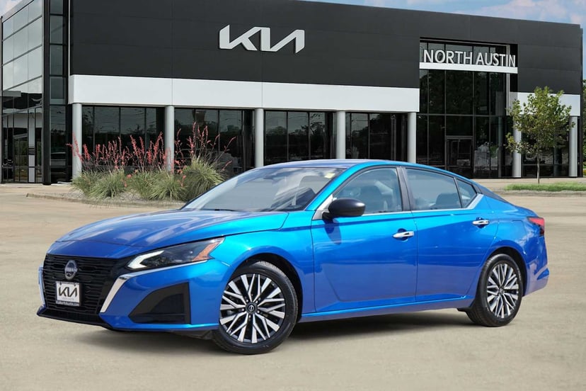 2025 Nissan Altima - Image 1