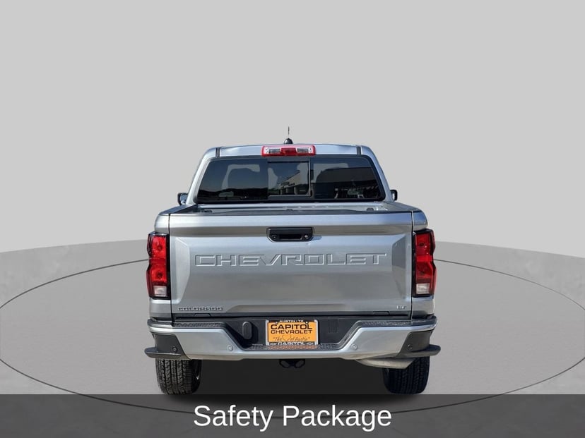 2024 Chevrolet Colorado - Image 3