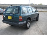 1997 Nissan Pathfinder - Preview 4
