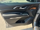 2027 Chevrolet Traverse - Preview 10