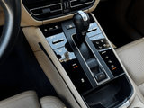 2024 Porsche Macan - Preview 9