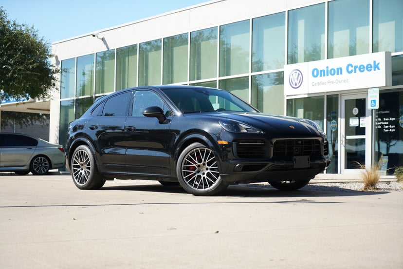 2023 Porsche Cayenne - Image 1