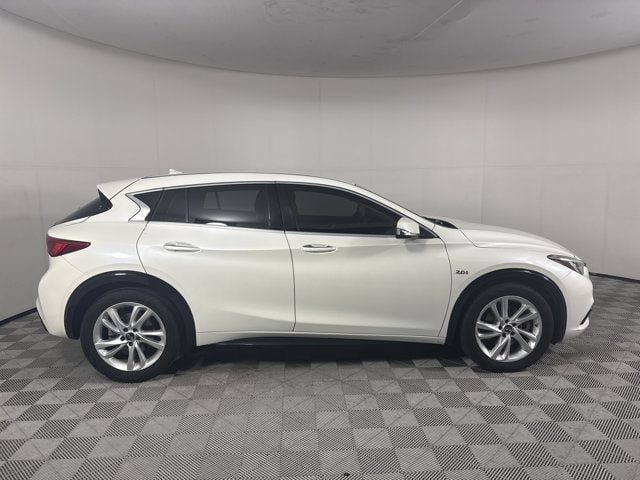 2019 INFINITI QX30 - Image 1