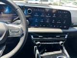 2027 Chevrolet Traverse - Preview 11