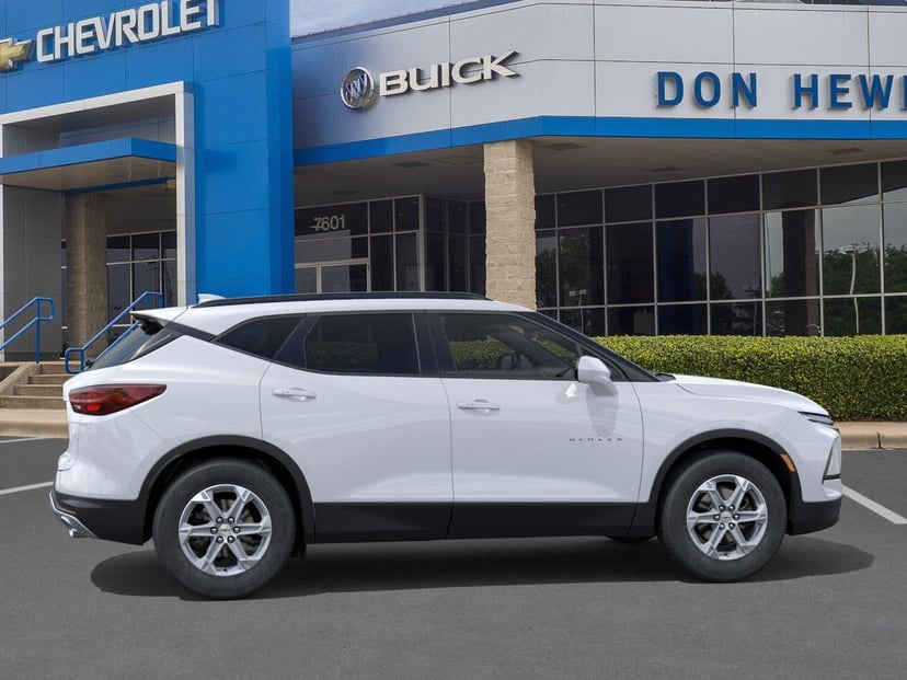 2026 Chevrolet Blazer - Image 2
