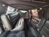 2002 Lincoln Town-CAR - Preview 3
