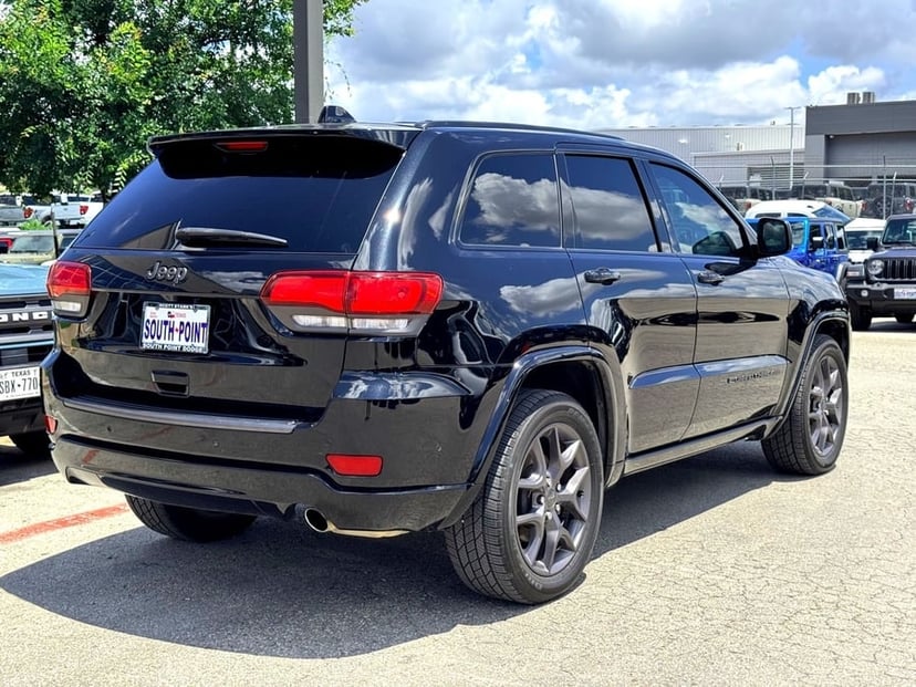 2021 Jeep Grand Cherokee - Image 2
