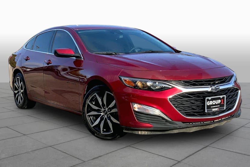 2024 Chevrolet Malibu - Image 1