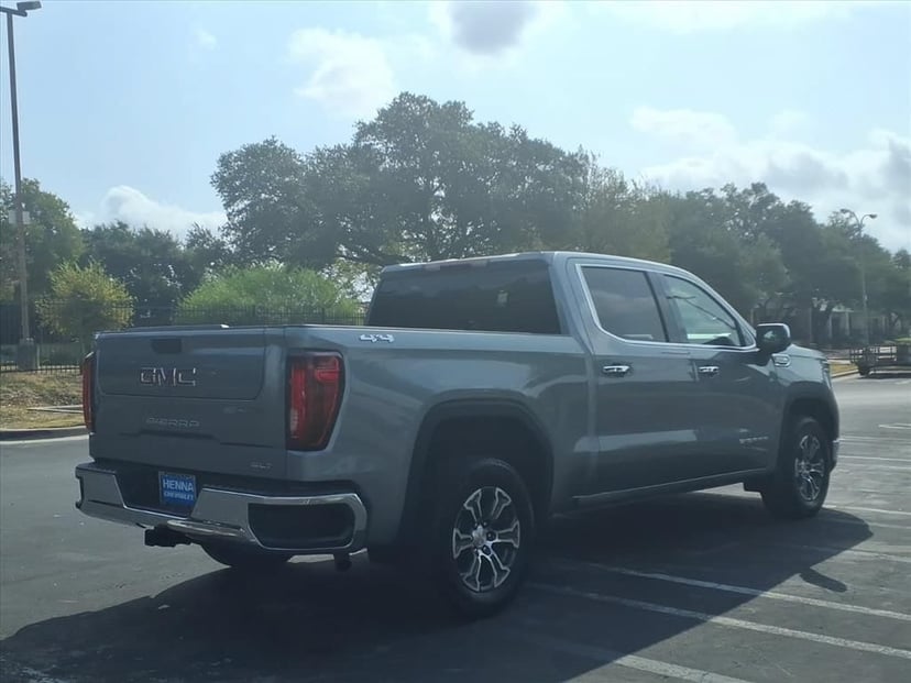 2026 GMC Sierra 1500 - Image 3
