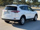 2017 Toyota RAV4 - Preview 4