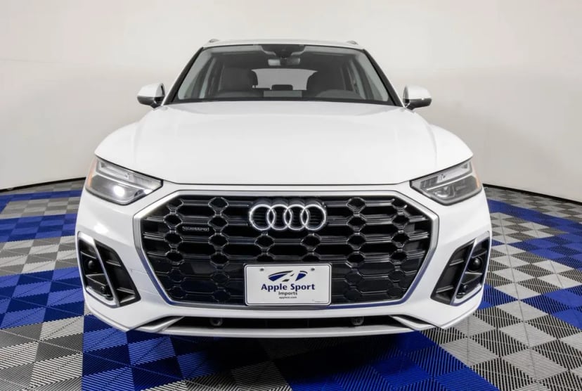 2023 Audi Q5 - Image 3