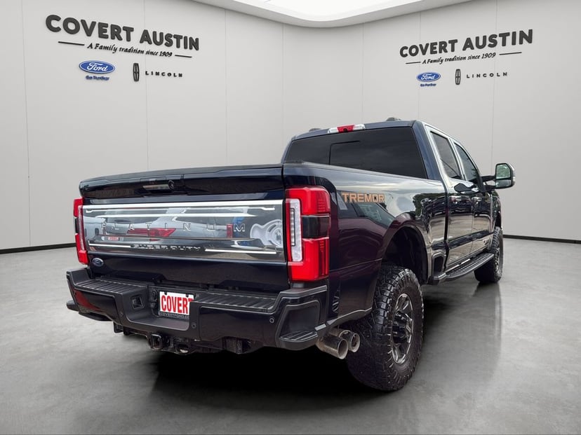 2024 Ford F-250 - Image 3