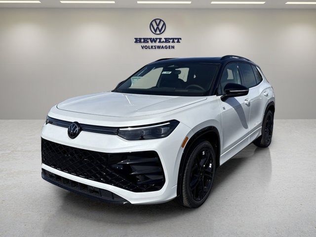 2026 Volkswagen Tiguan - Image 1