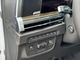 2026 Cadillac Escalade ESV - Preview 13