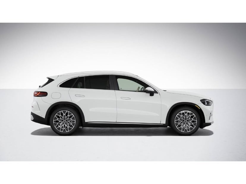 2027 Mercedes-Benz GLC - Image 1