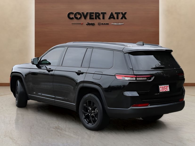 2024 Jeep Grand Cherokee L - Image 3
