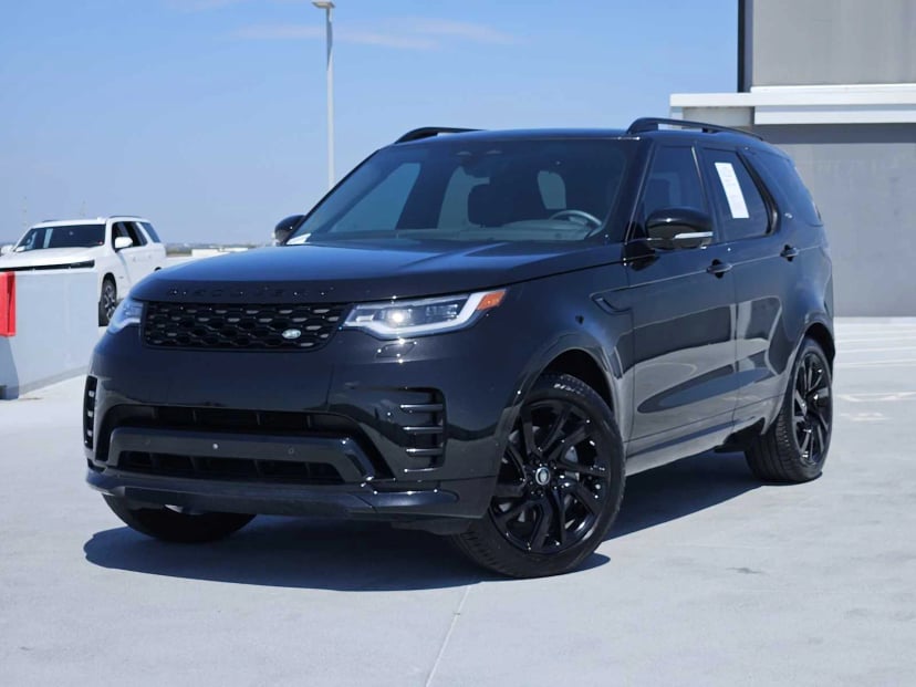 2024 Land Rover Discovery - Image 1