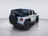 2025 Jeep Wrangler - Preview 5