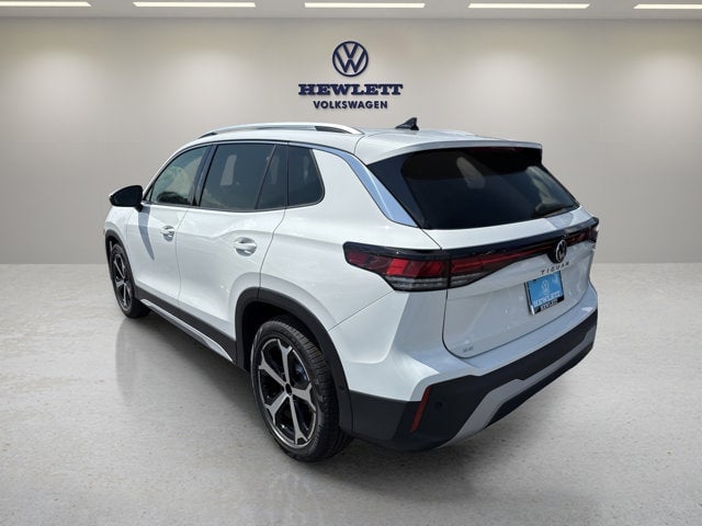 2025 Volkswagen Tiguan - Image 1