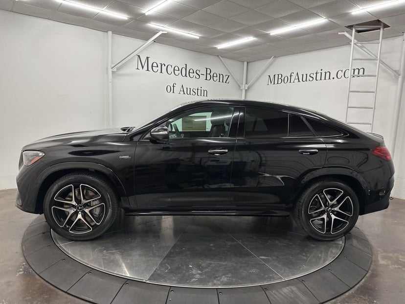 2026 Mercedes-Benz GLE - Image 2