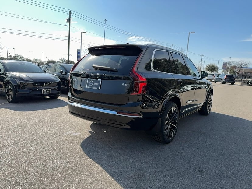 2026 Volvo XC90 - Image 3