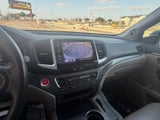 2017 Honda Pilot - Preview 12