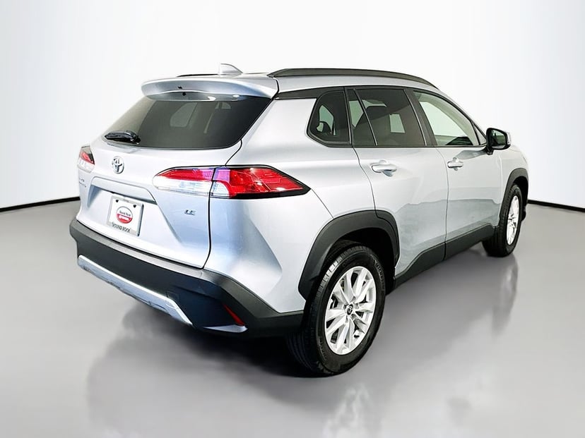 2022 Toyota Corolla Cross - Image 3