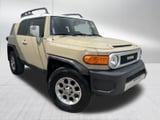 2013 Toyota FJ Cruiser - Preview 3
