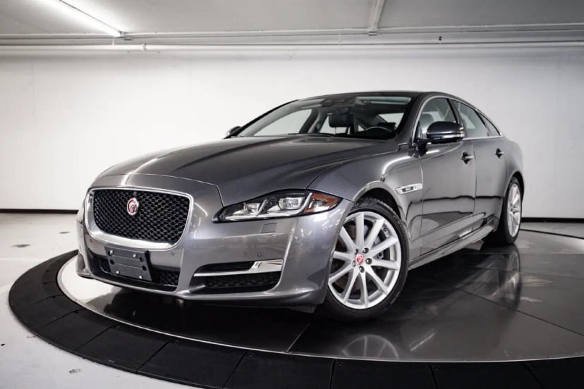 2019 Jaguar XJ - Image 1
