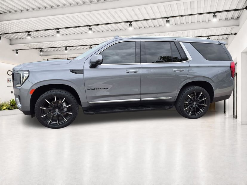 2022 GMC Yukon - Image 2